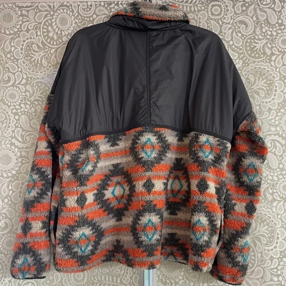 Bucee's Aztec Sherpa Jacket - X large - Picture 2 of 4